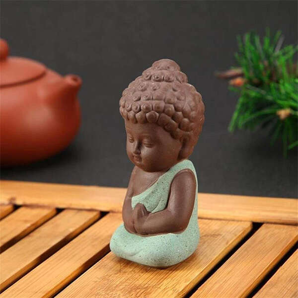 Decorative ceramic figurine-Amani - AI WEB SHOP